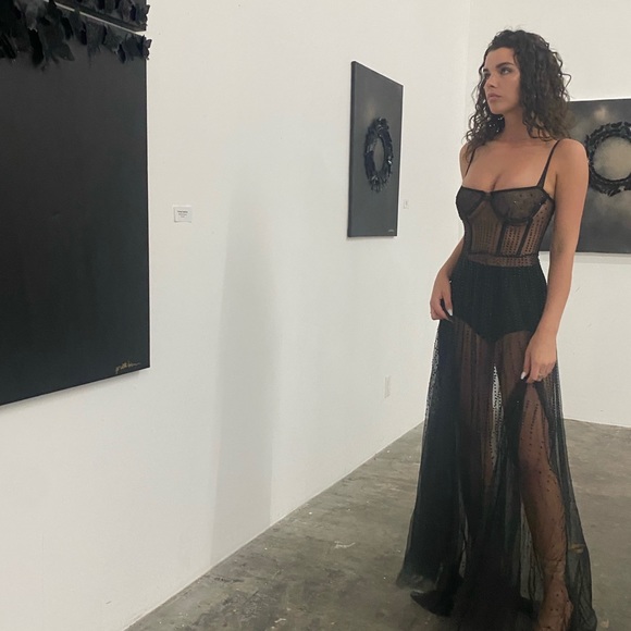 Sheer bedazzled showstopper gown - Picture 2 of 3